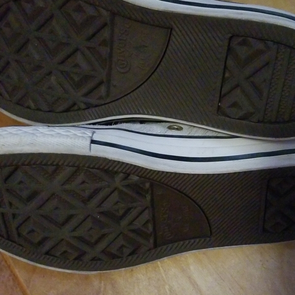 Converse - Picture 4 of 5